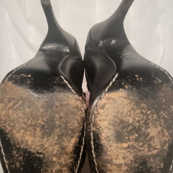 Charles David Ankle Boots - Picture 5 of 9